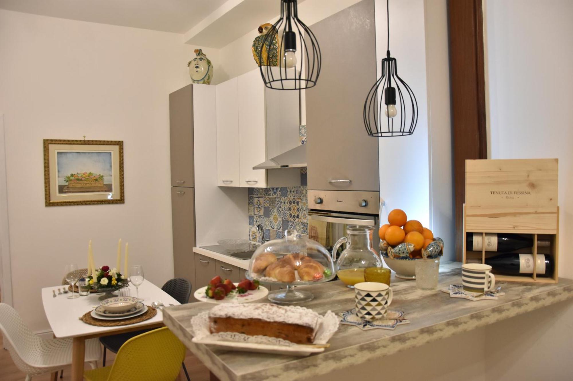 Gloden House Apartments Taormina Bagian luar foto